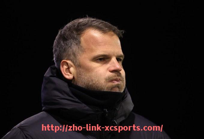 杏彩体育-2004赛季西甲积分榜排名与球队战绩整理